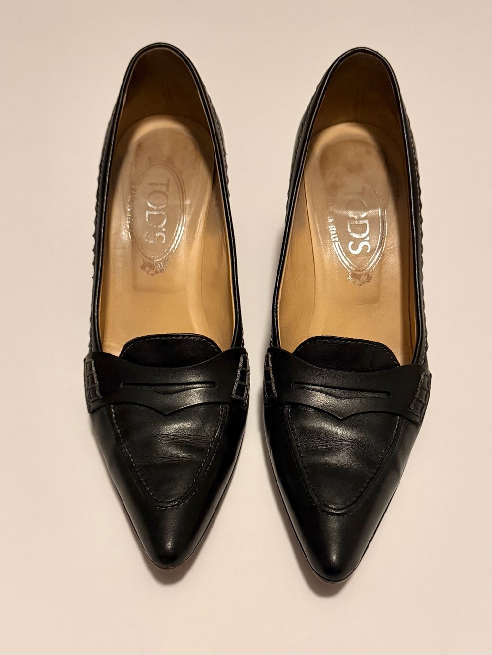 Tod’s Black Leather Pointed Toe Kitten Heel Loafers Size 37/ 6.5-7